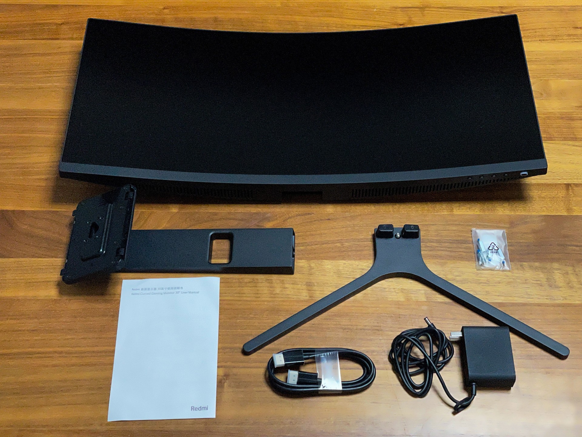 Redmi Curved Monitor 30” box content