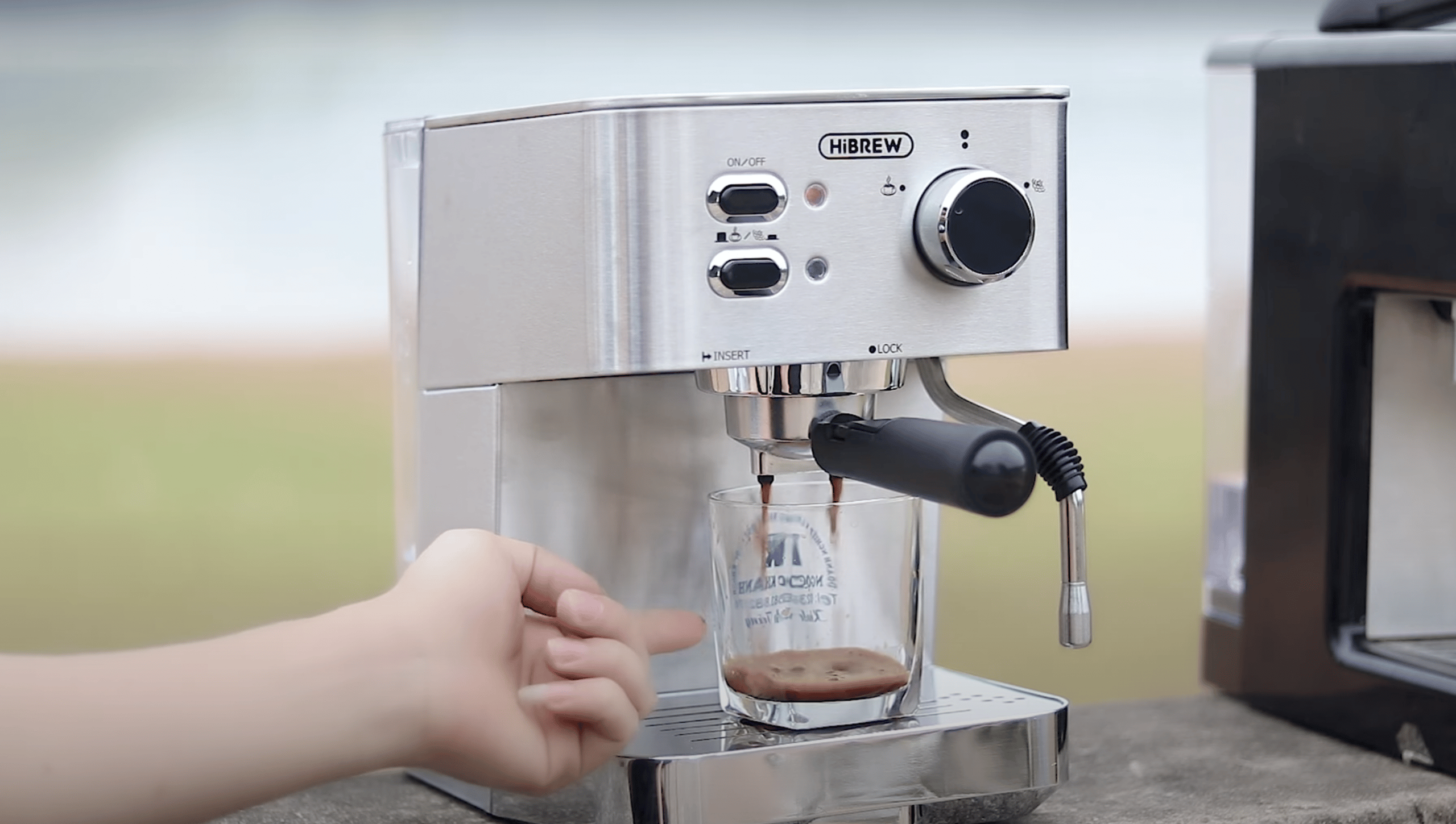 HiBREW H10 Coffee Machine