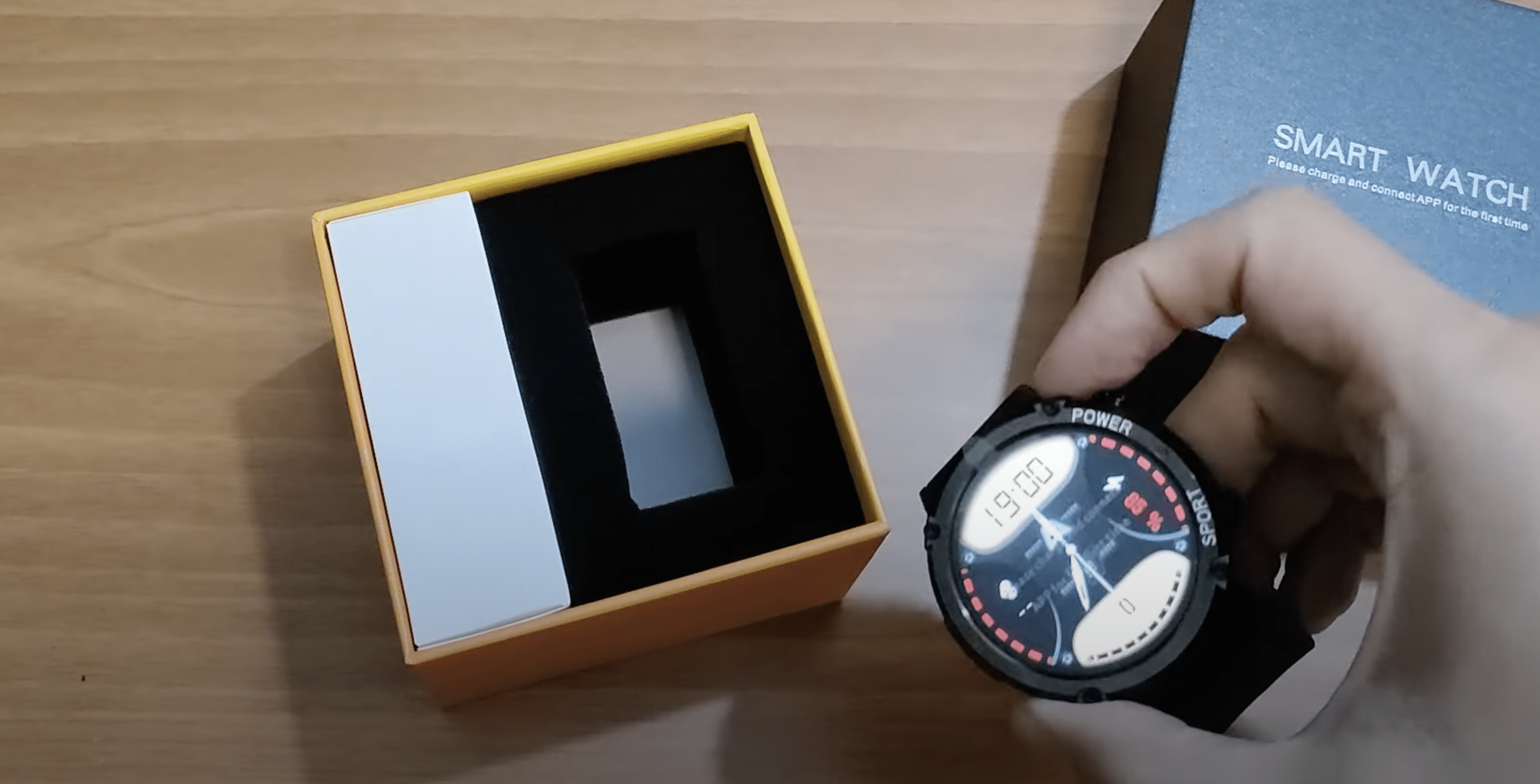Lokmat Zeus Pro Smartwatch