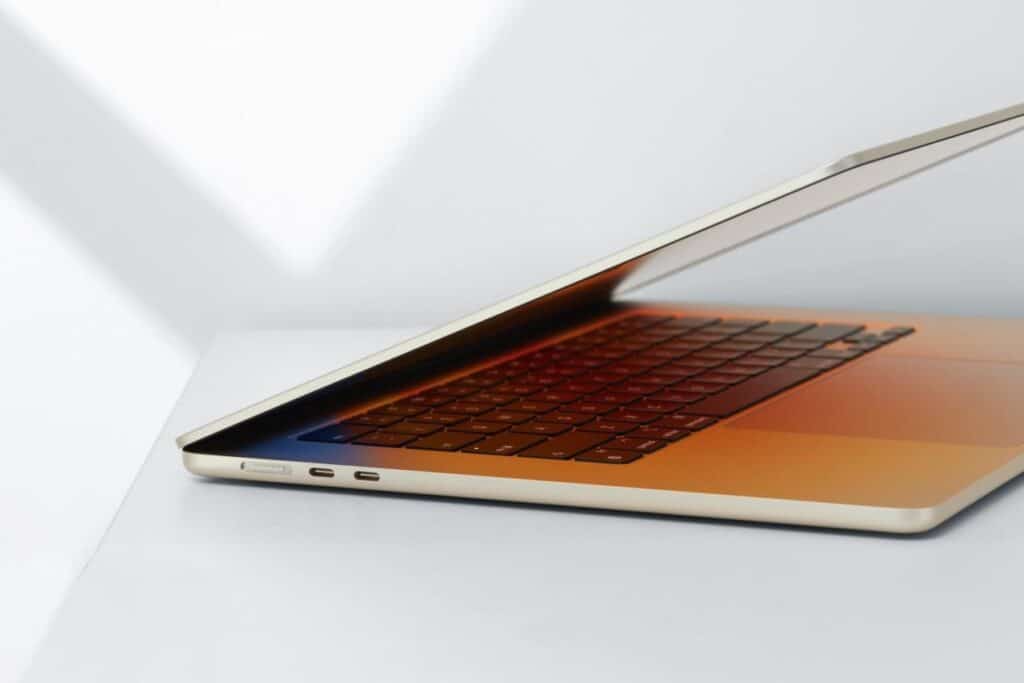 Apple MacBook Air 15"