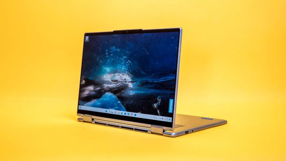 Lenovo Yoga 7i laptops for students