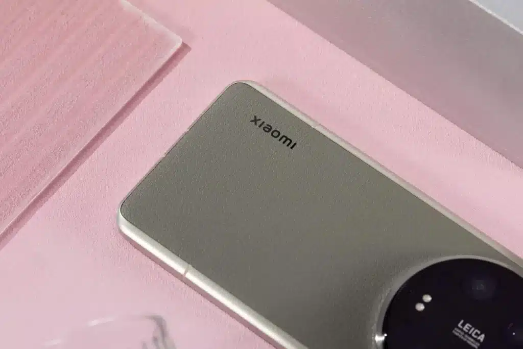 Xiaomi 14 Ultra Titanium Special Edition