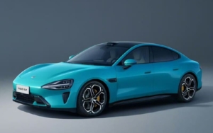 Xiaomi SU7 Moose Test, Reaching A Speed of 82 km/h