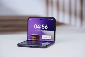 Huawei Pura X: A Unique Foldable with 16:10 Immersive Display