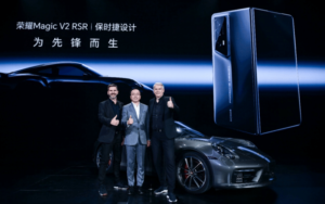 Honor Magic V2 RSR Goes on Sale Today: Snapdragon 8 Gen 2 Leading Version, 5000mAh Battery, Price at 15,999 Yuan