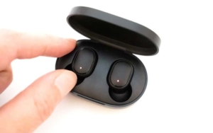 The Patent For Xiaomi Wireless Earphones Announced: The Earphones on Both Sides Can Receive Different Audio