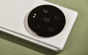 Xiaomi 13 Ultra Has Pushed The MIUI 14.0.11 Update: Optimizes The Street Photography Mode,  Adjusts The Camera Watermark Switch to The Drop-down Menu