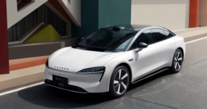 Huawei Luxeed S7 Sedan: Official Images Released