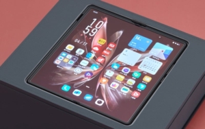 Vivo X Fold2 Hands-On: Thinner and Lighter