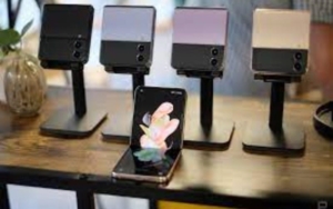 2023Q1 Foldable Smartphones Shipment Report: Samsung Accounts for 45%, OPPO Accounts for 21%, Huawei Pocket S is The Second Best-selling Model