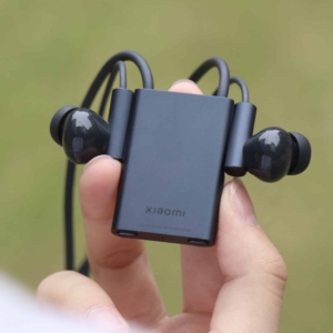 Xiaomi LYXQ06WM Necklace Bluetooth Earphones review: Simply stylish with modern build aesthetics!