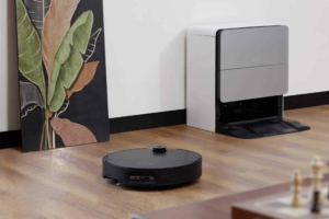 Roborock G30: Ultra-Thin, Intelligent Self-Cleaning Robot