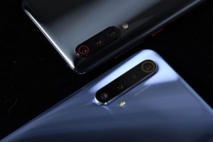 Realme X50 vs Xiaomi Mi 9 Pro: 5G Mid-Range Smartphones