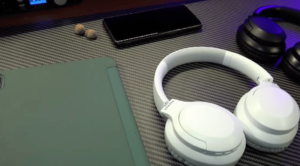 Lenovo ERAZER L7 Wireless Gaming Headphone review: Triggering over-ear wearing and impressive bass effect!