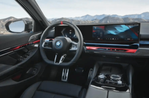 BMW Introduced L2+ Level Assisted Driving Technology in The UK