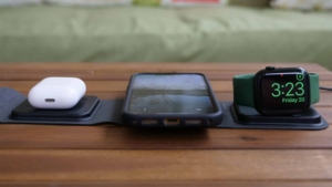 Tech on the Go: Top Mobile Devices and Accessories for the Modern Nomad