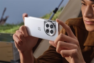 OnePlus 12 Launch Soon: with USB 3.2 Gen1 and IP65 Protection